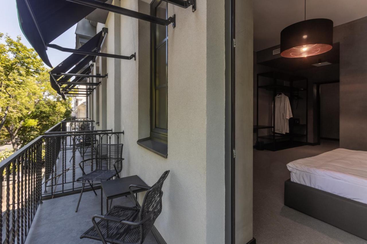 Brik Hotel Odesa Exterior foto